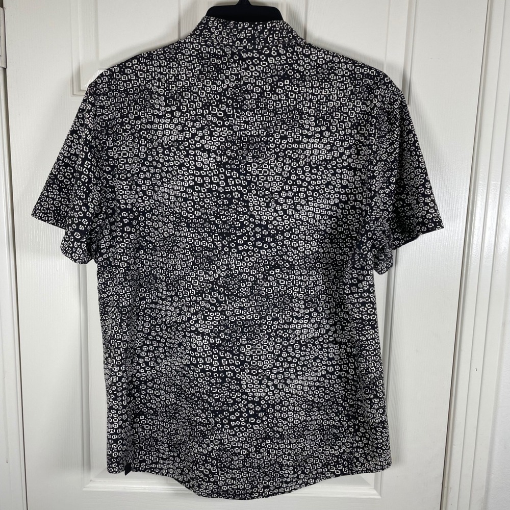 Lululemon Mens Black White Geometric Mosaic Short Sleeve Button Down Shirt XL - Picture 3 of 6